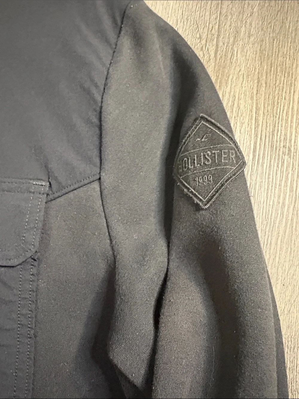 Hollister zip front
